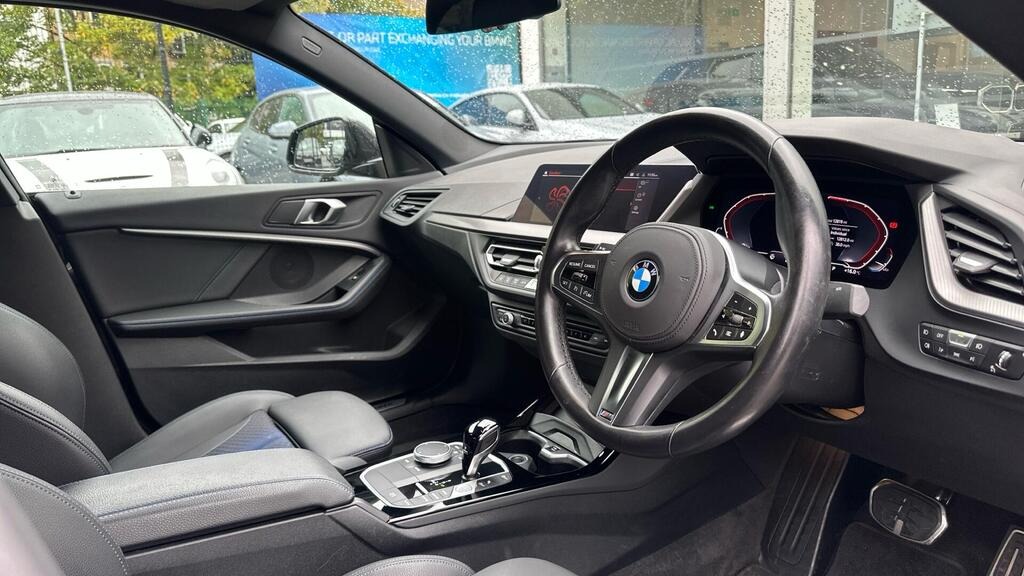 
								2023 BMW 2 Series Gran Coupé 218i M Sport DCT full									