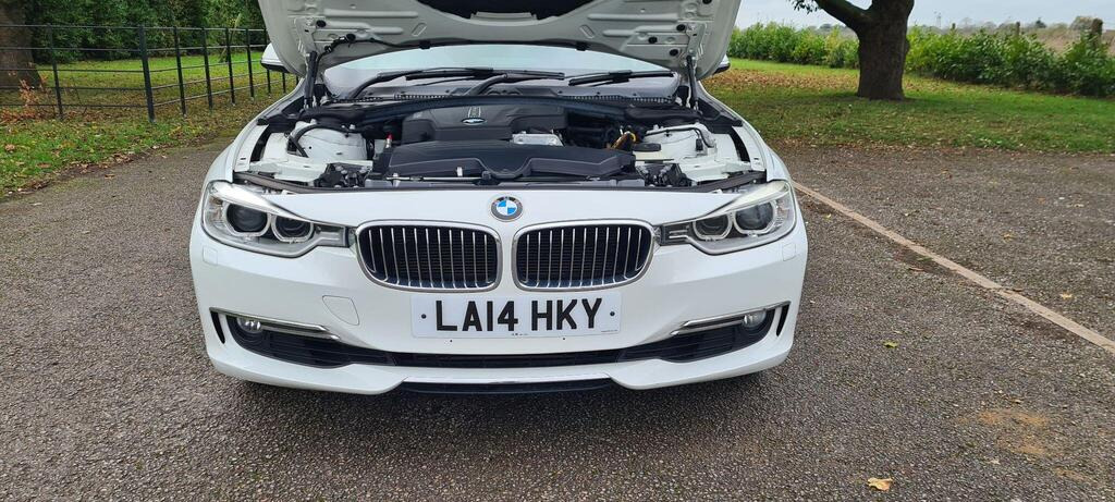 
								2014 BMW 3 Series 2.0 320i Luxury Auto full									