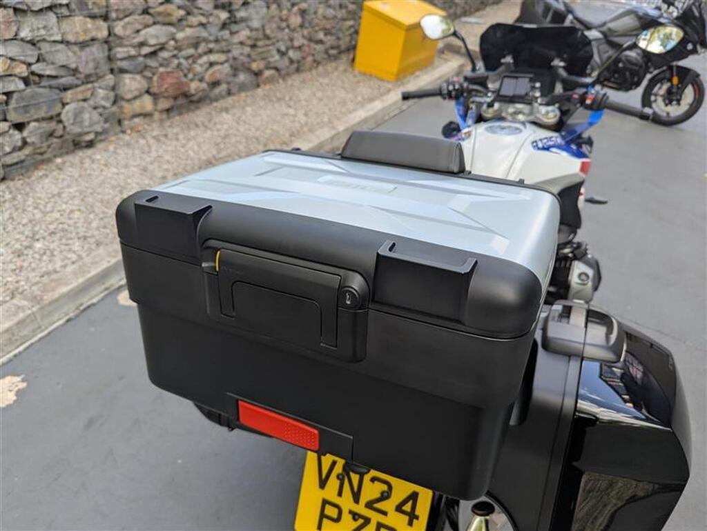 
								2024 BMW R 1250 RS SE Claw-shifted Cardan full									