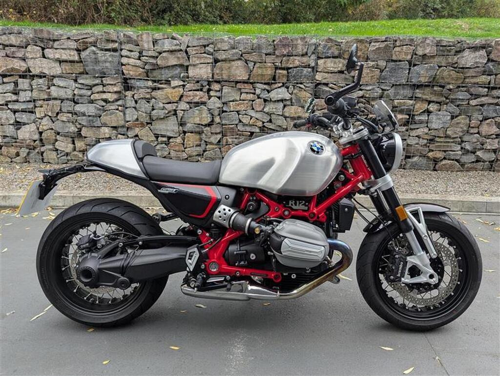 
								2024 BMW R 12 nineT 1200 Claw-shifted Cardan full									
