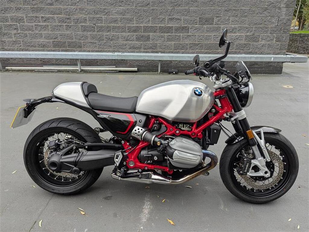 2024 BMW R 12 nineT 1200 Claw-shifted Cardan