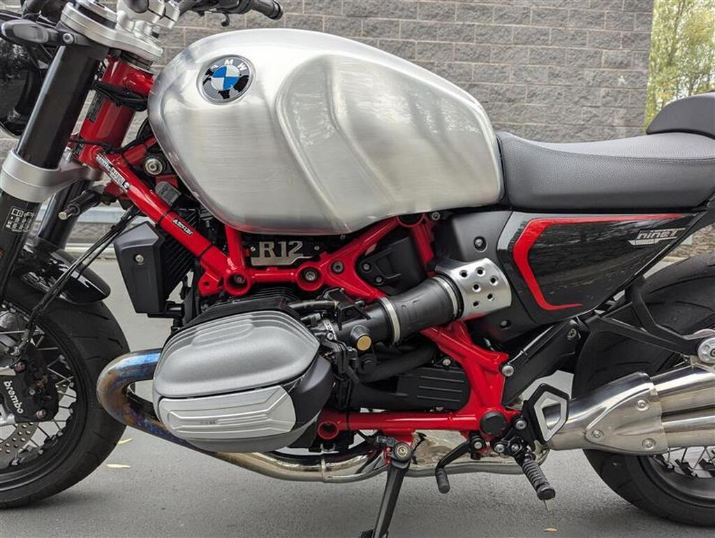 
								2024 BMW R 12 nineT 1200 Claw-shifted Cardan full									