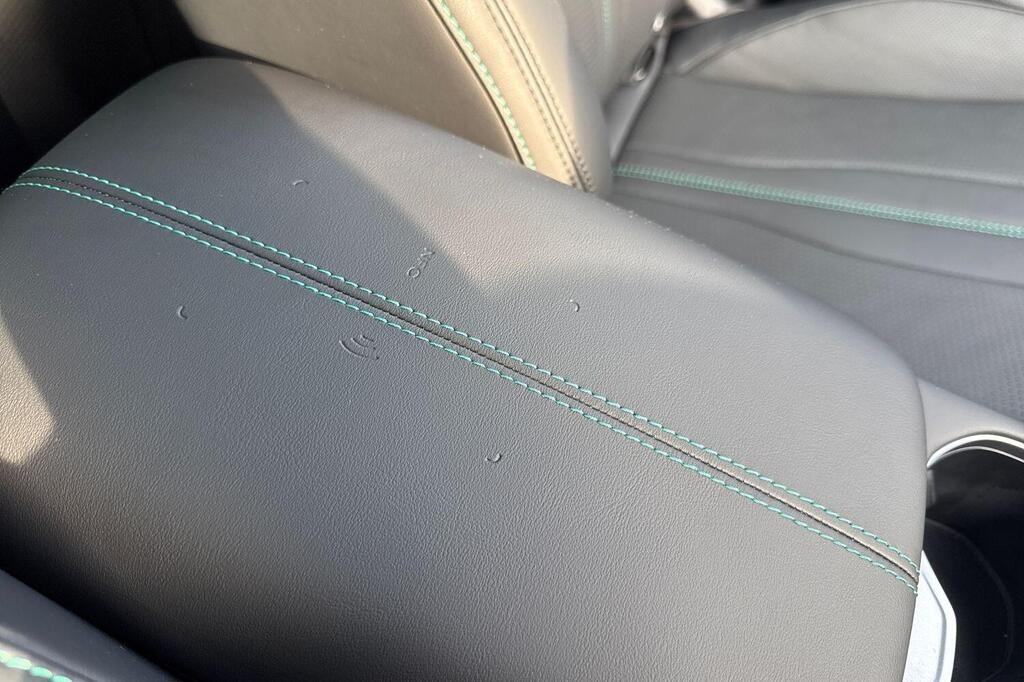 
								2025 BYD Seal U 1.5 DM-i 26.6kWh Comfort CVT Auto full									