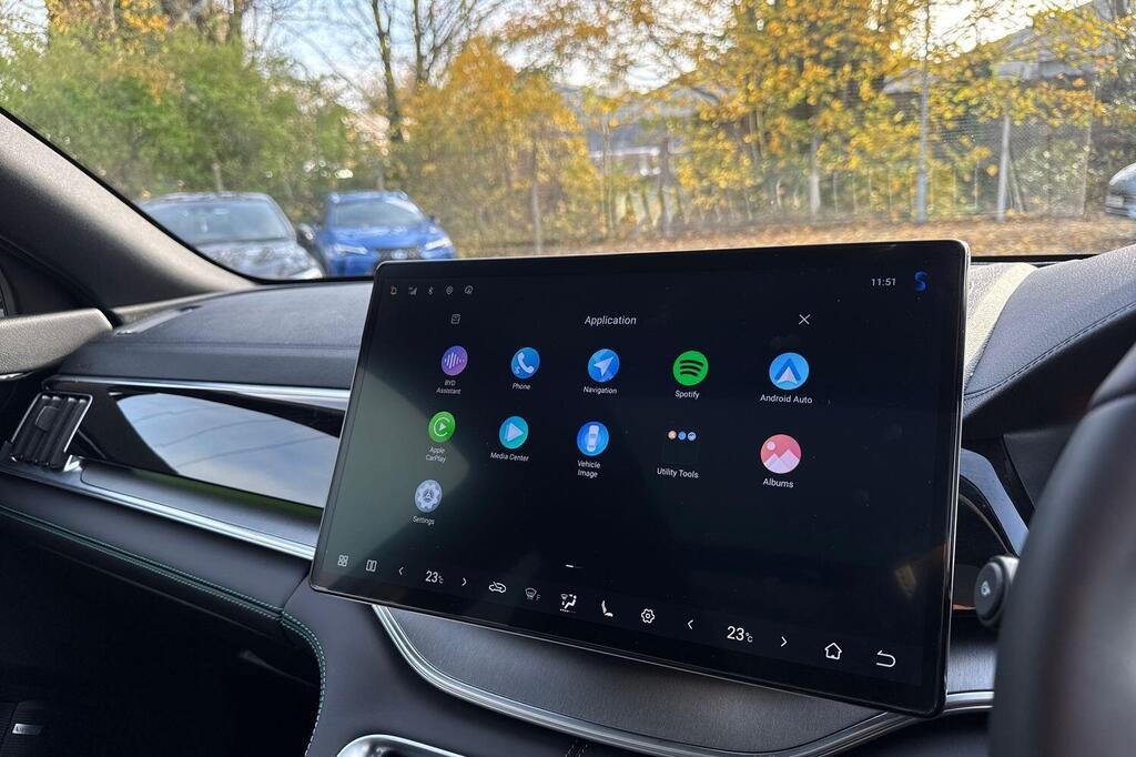 
								2025 BYD Seal U 1.5 DM-i 26.6kWh Comfort CVT Auto full									