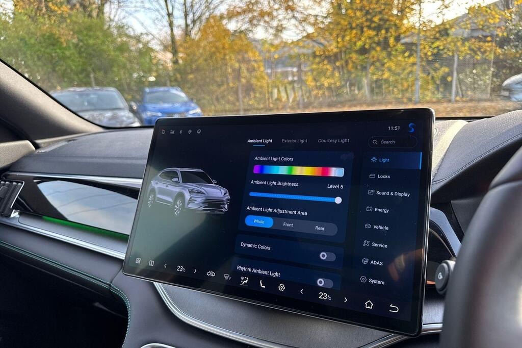 
								2025 BYD Seal U 1.5 DM-i 26.6kWh Comfort CVT Auto full									