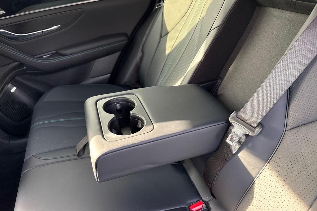 
								2025 BYD Seal U 1.5 DM-i 26.6kWh Comfort CVT Auto full									