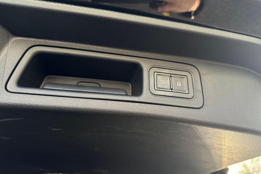 
								2025 BYD Seal U 1.5 DM-i 26.6kWh Comfort CVT Auto full									