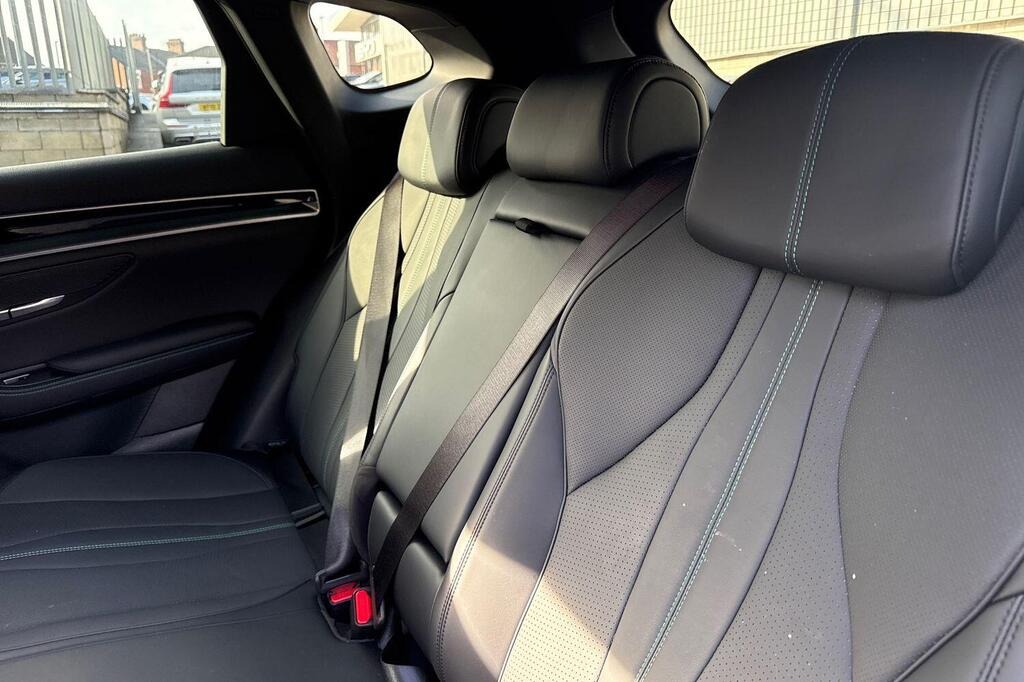 
								2025 BYD Seal U 1.5 DM-i 26.6kWh Comfort CVT Auto full									