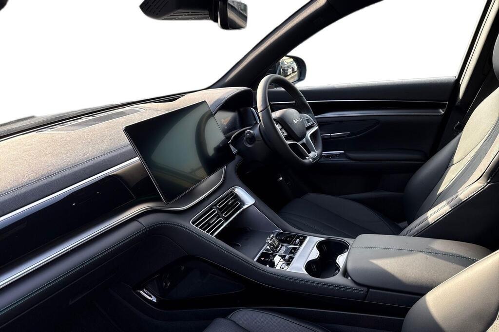 
								2025 BYD Seal U 1.5 DM-i 26.6kWh Comfort CVT Auto full									