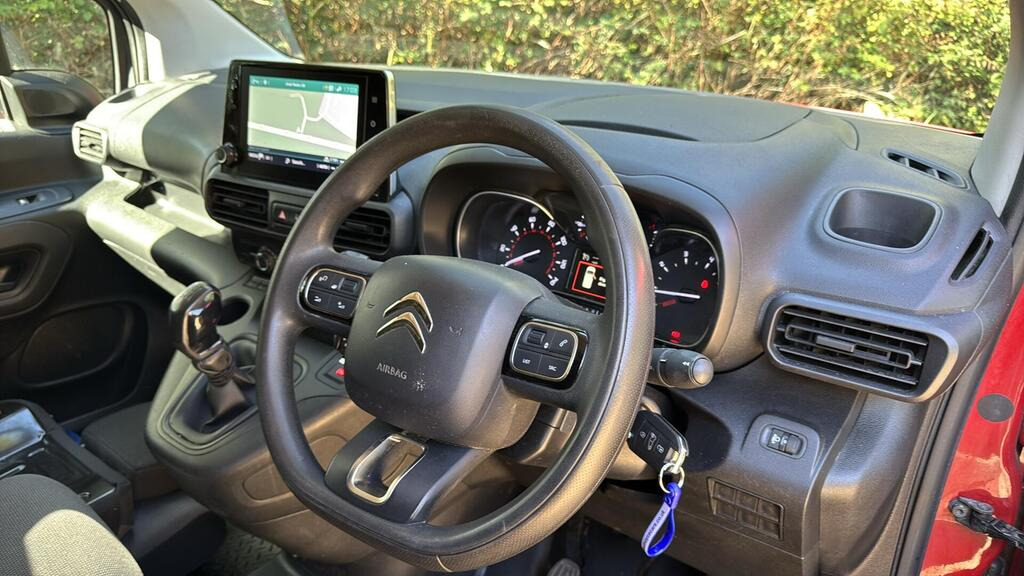 
								2020 Citroen Berlingo 1.5 BlueHDi 1000 Driver M SWB full									