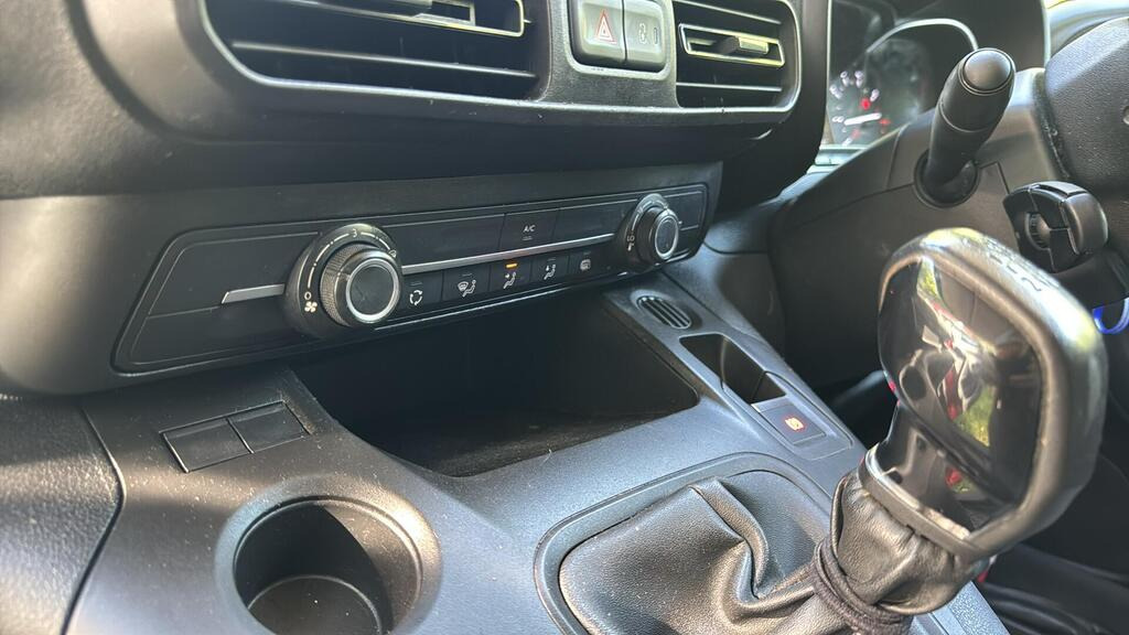 
								2020 Citroen Berlingo 1.5 BlueHDi 1000 Driver M SWB full									