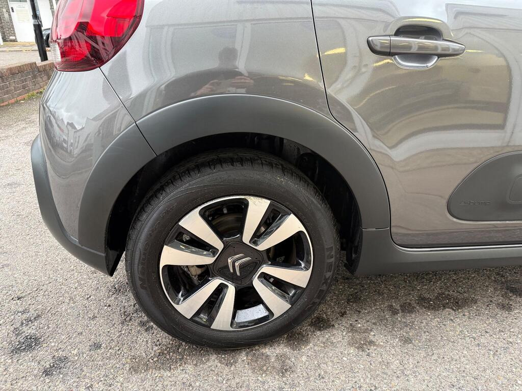 
								2017 Citroen C31.2 PureTech Flair EAT6 full									