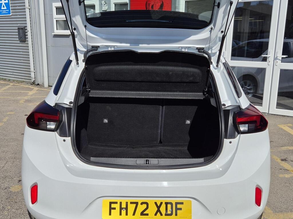 
								2023 Vauxhall Corsa 1.2 Design full									