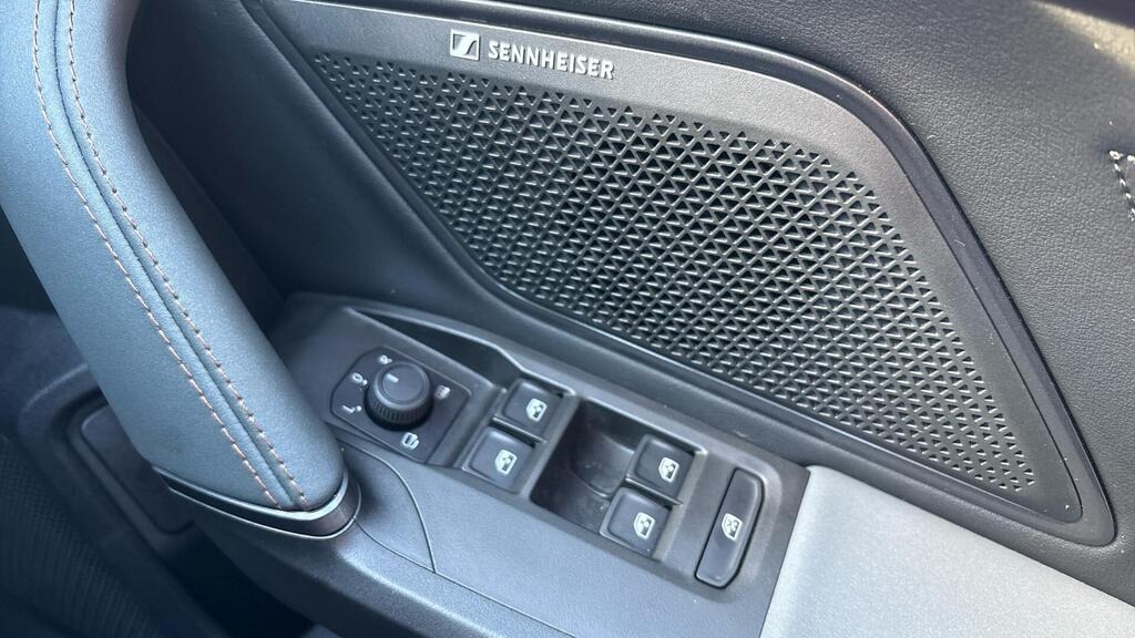 
								2025 CUPRA Formentor 2.0 TSI VZ3 DSG 4Drive full									