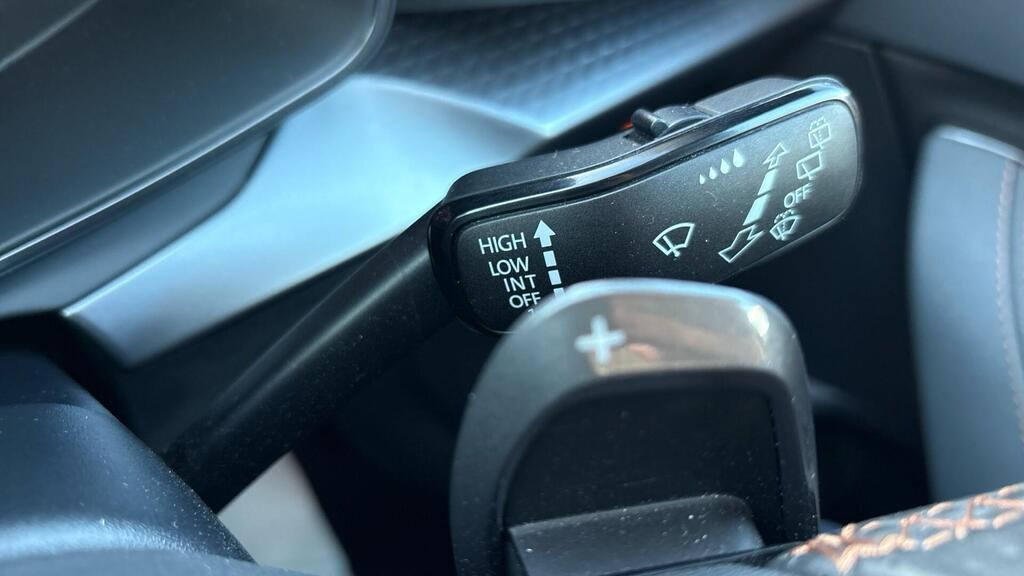 
								2025 CUPRA Formentor 2.0 TSI VZ3 DSG 4Drive full									