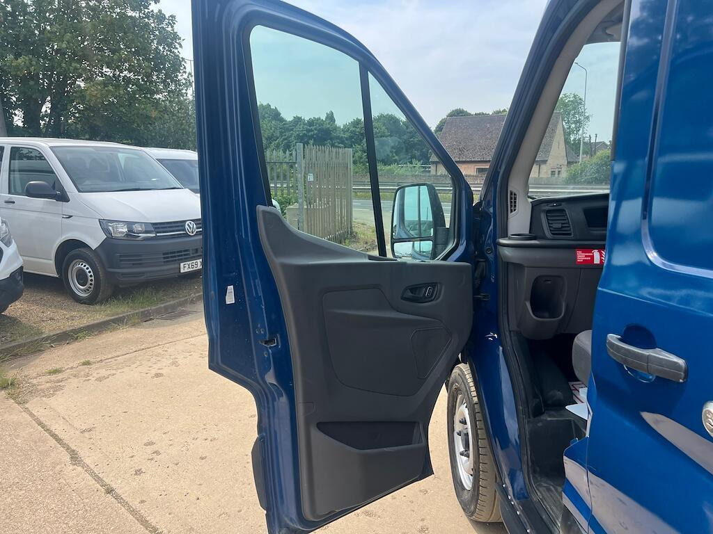 
								2022 Ford Transit 2.0 350 EcoBlue Leader Panel Van (L3 H3) full									