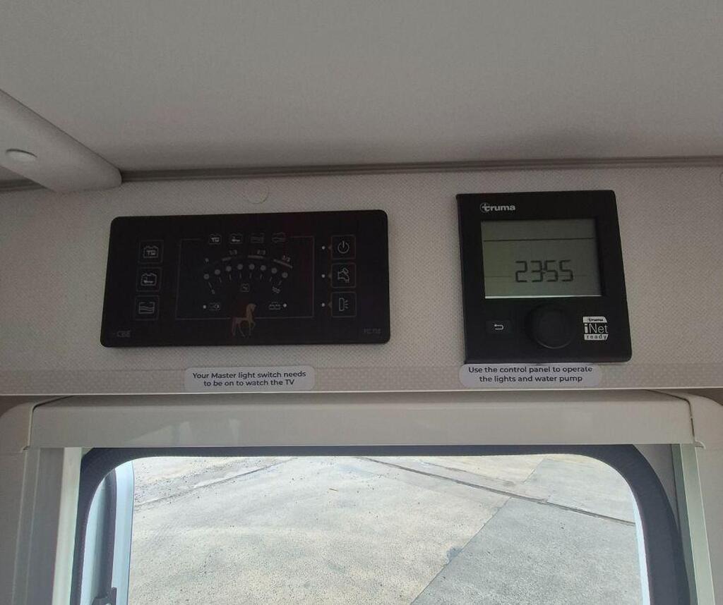 
								2024 Etrusco V 5.9 2-Berth Motorhome full									