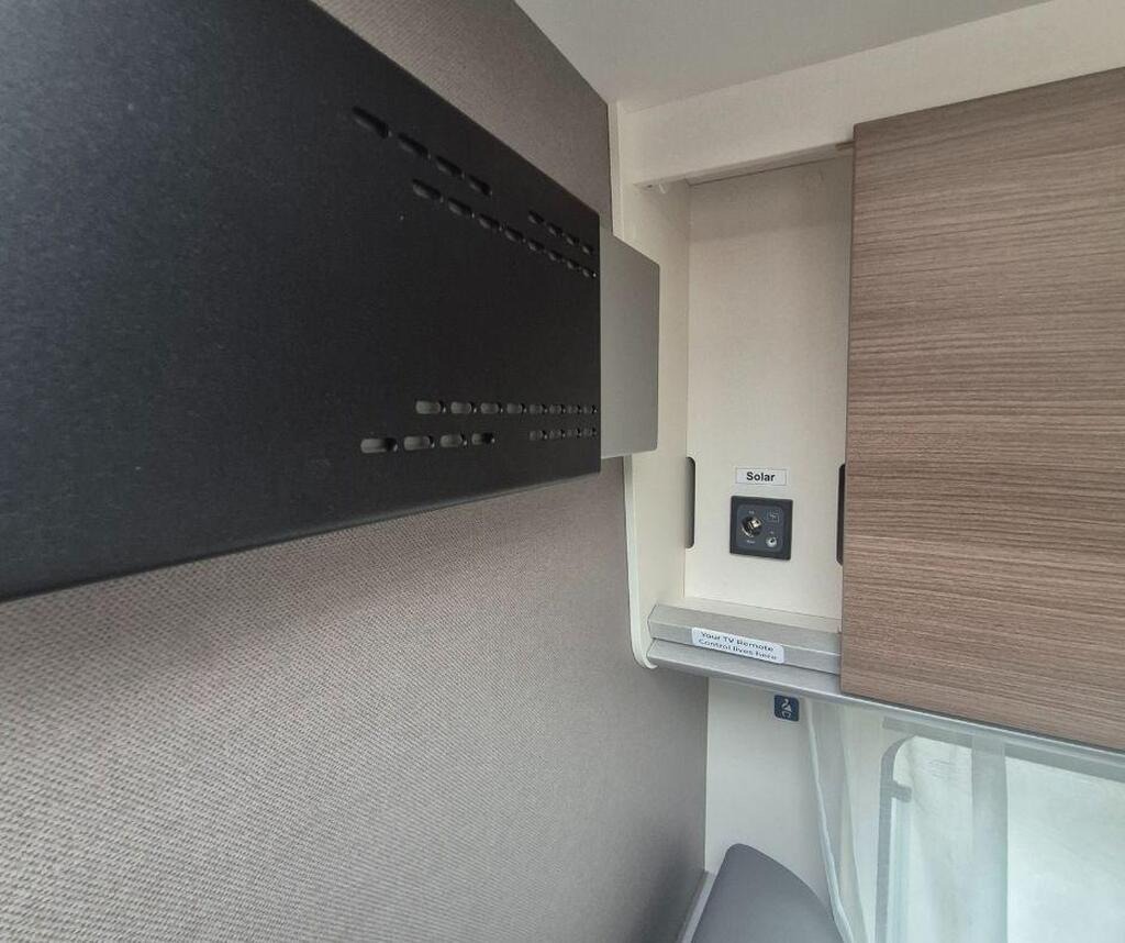 
								2024 Etrusco V 5.9 2-Berth Motorhome full									