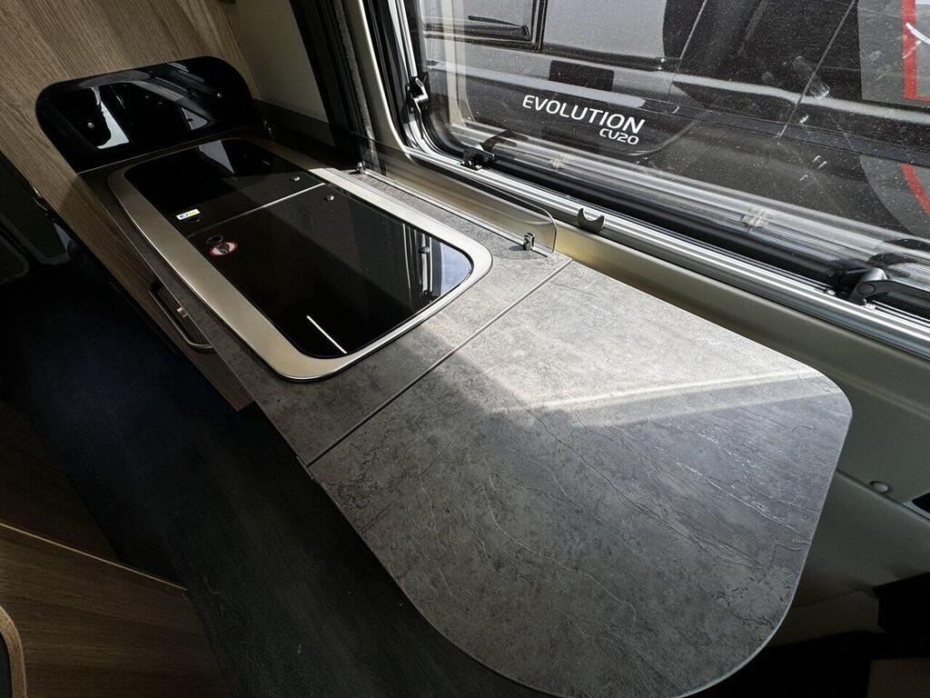 
								2022 Auto-Trail V-Line 669 S 2.2 full									