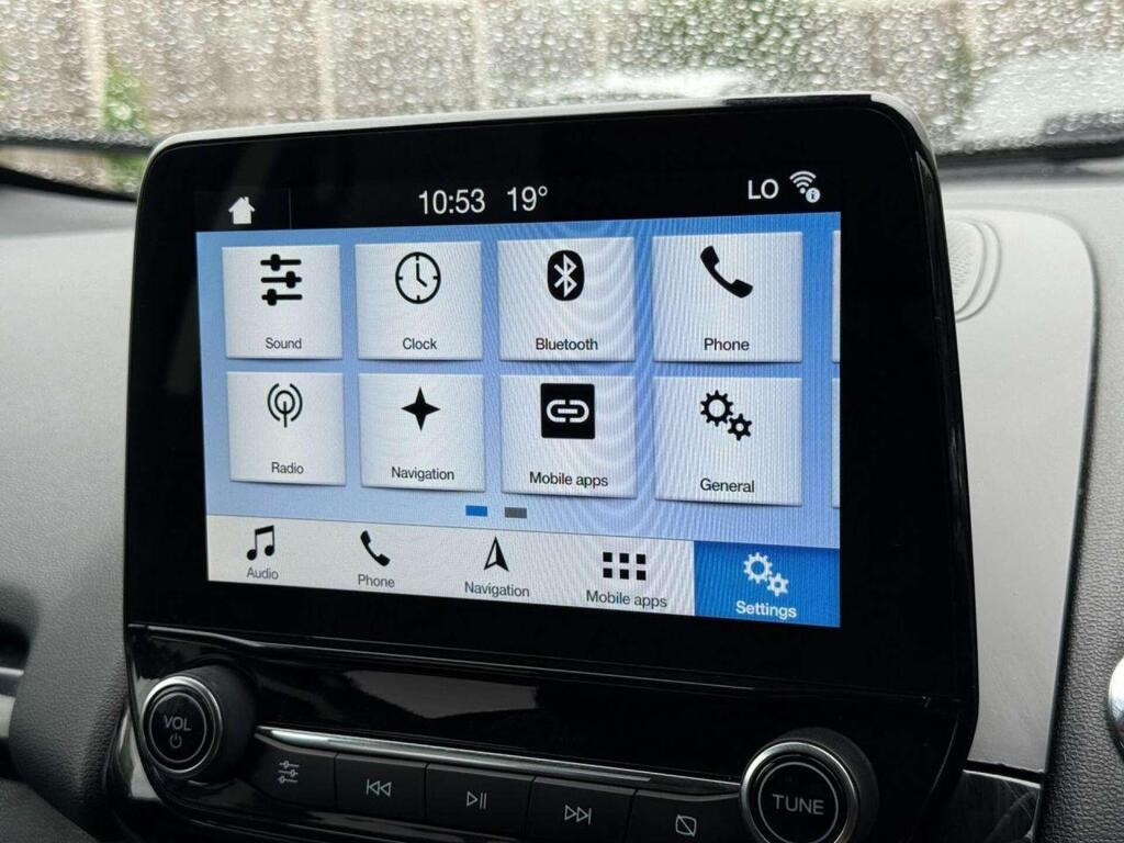 
								2018 Ford EcoSport 1.0T EcoBoost Titanium full									