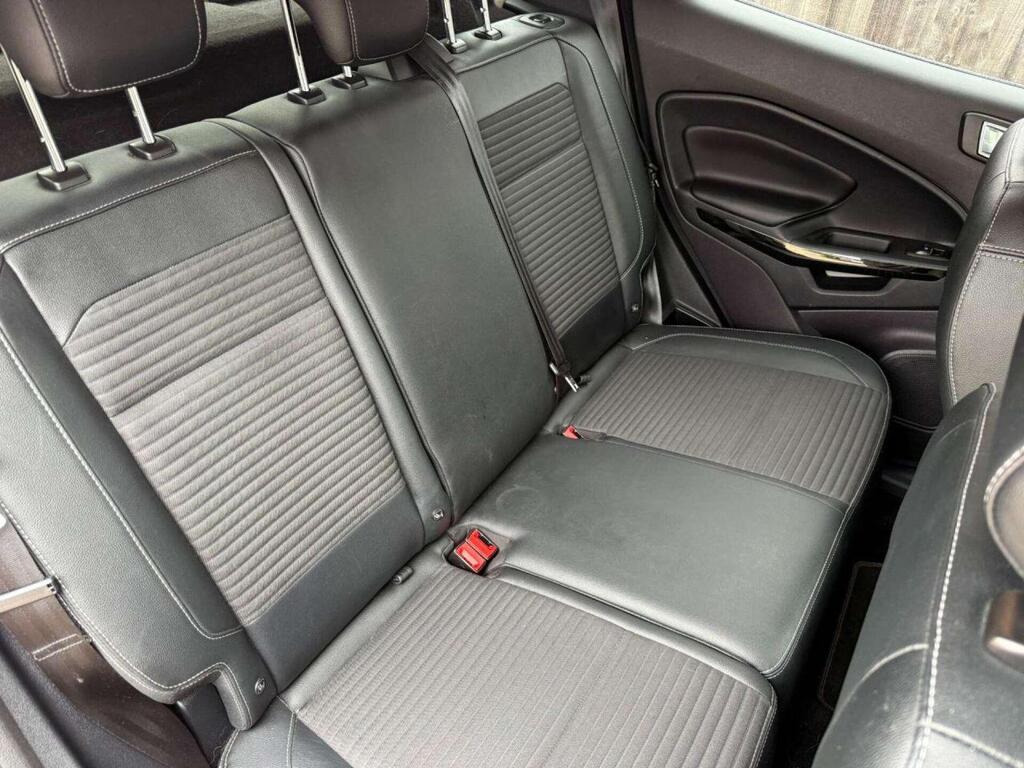 
								2018 Ford EcoSport 1.0T EcoBoost Titanium full									