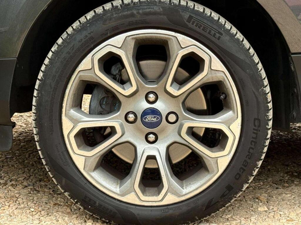 
								2018 Ford EcoSport 1.0T EcoBoost Titanium full									