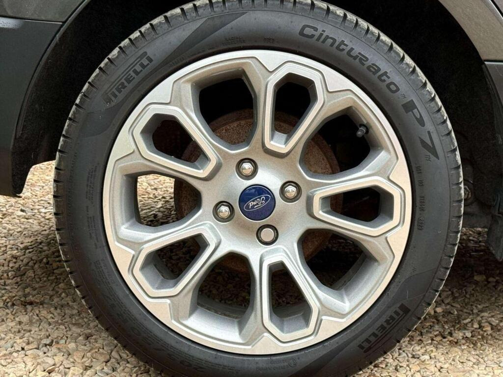 
								2018 Ford EcoSport 1.0T EcoBoost Titanium full									