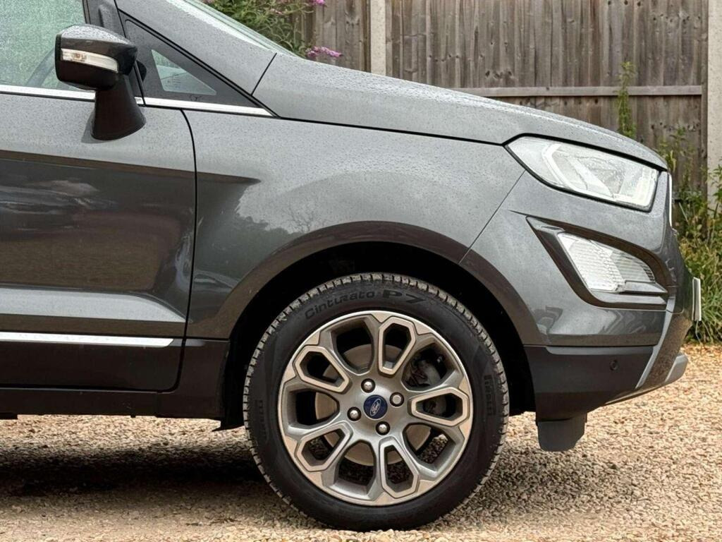 
								2018 Ford EcoSport 1.0T EcoBoost Titanium full									