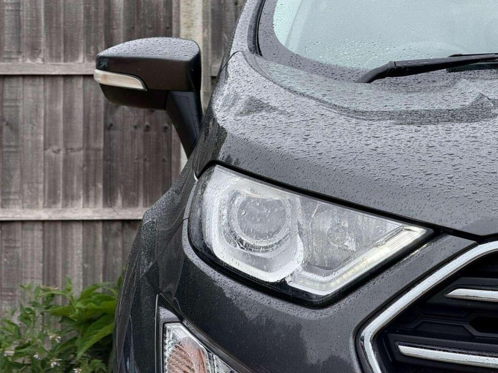 
								2018 Ford EcoSport 1.0T EcoBoost Titanium full									