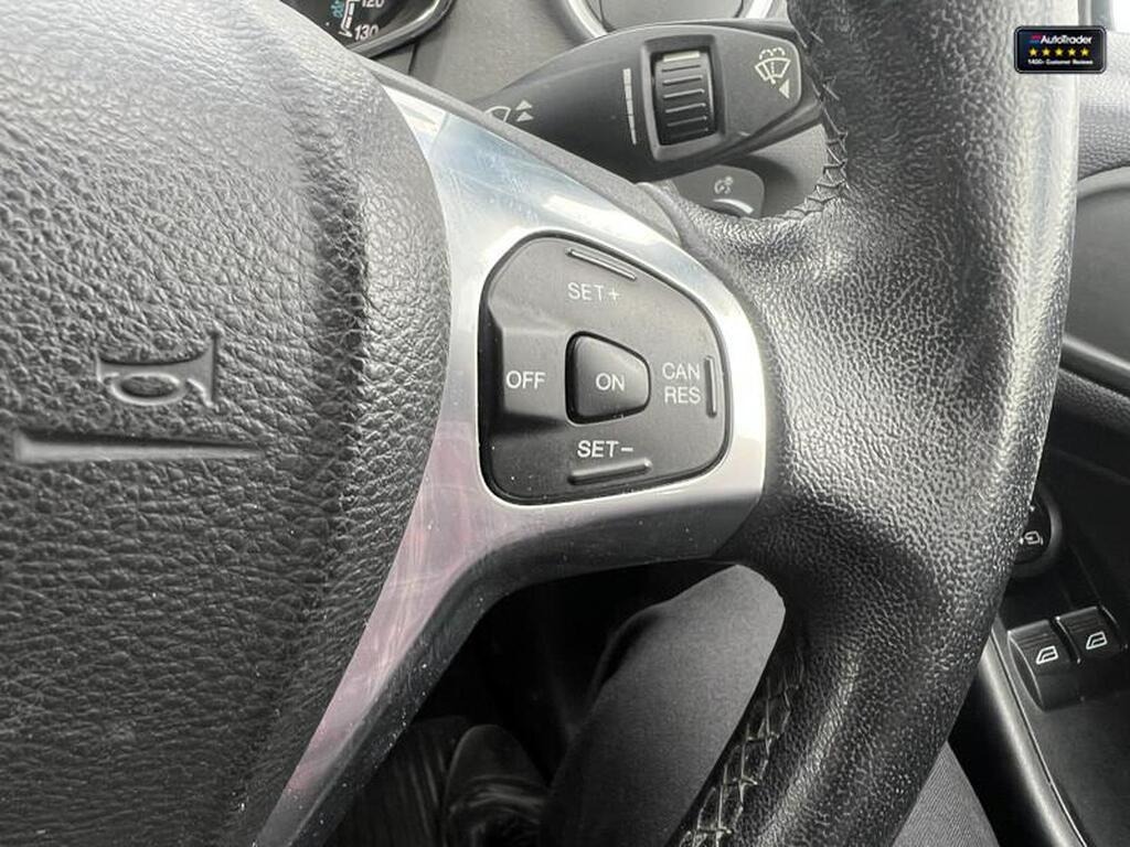 
								2017 Ford Fiesta Van SWB L1H1 Sport TDCi full									