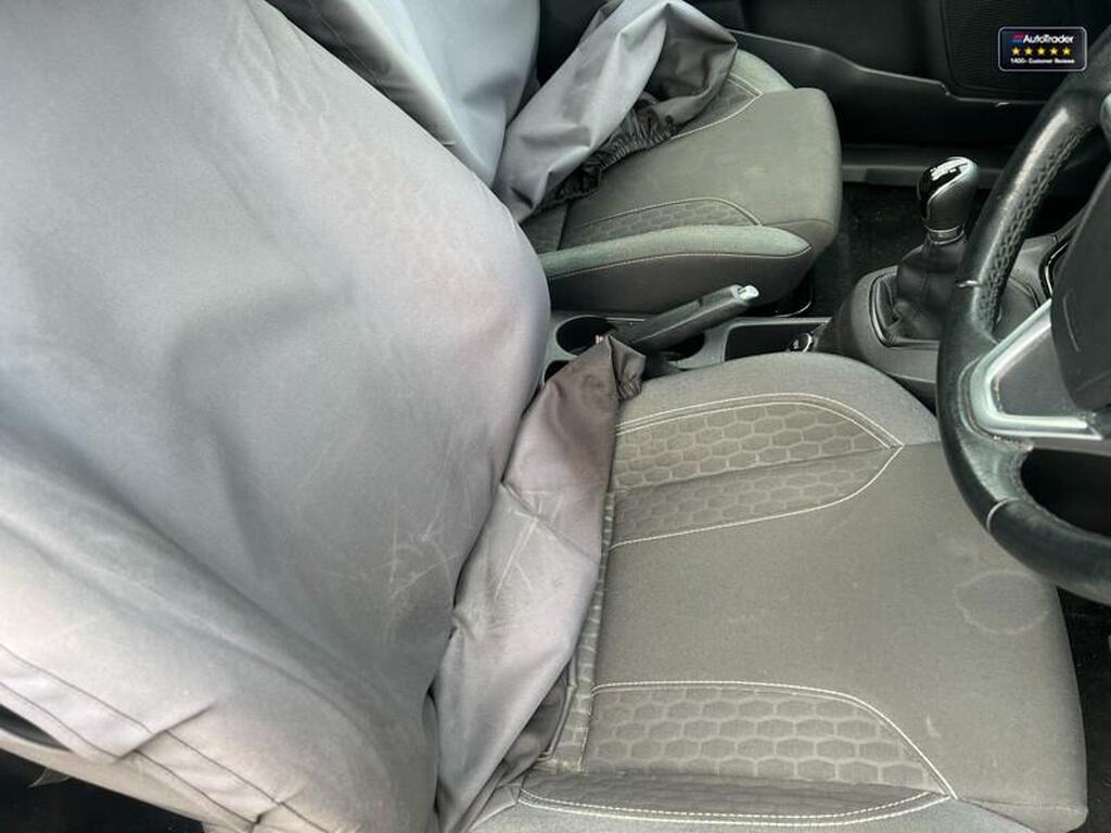 
								2017 Ford Fiesta Van SWB L1H1 Sport TDCi full									