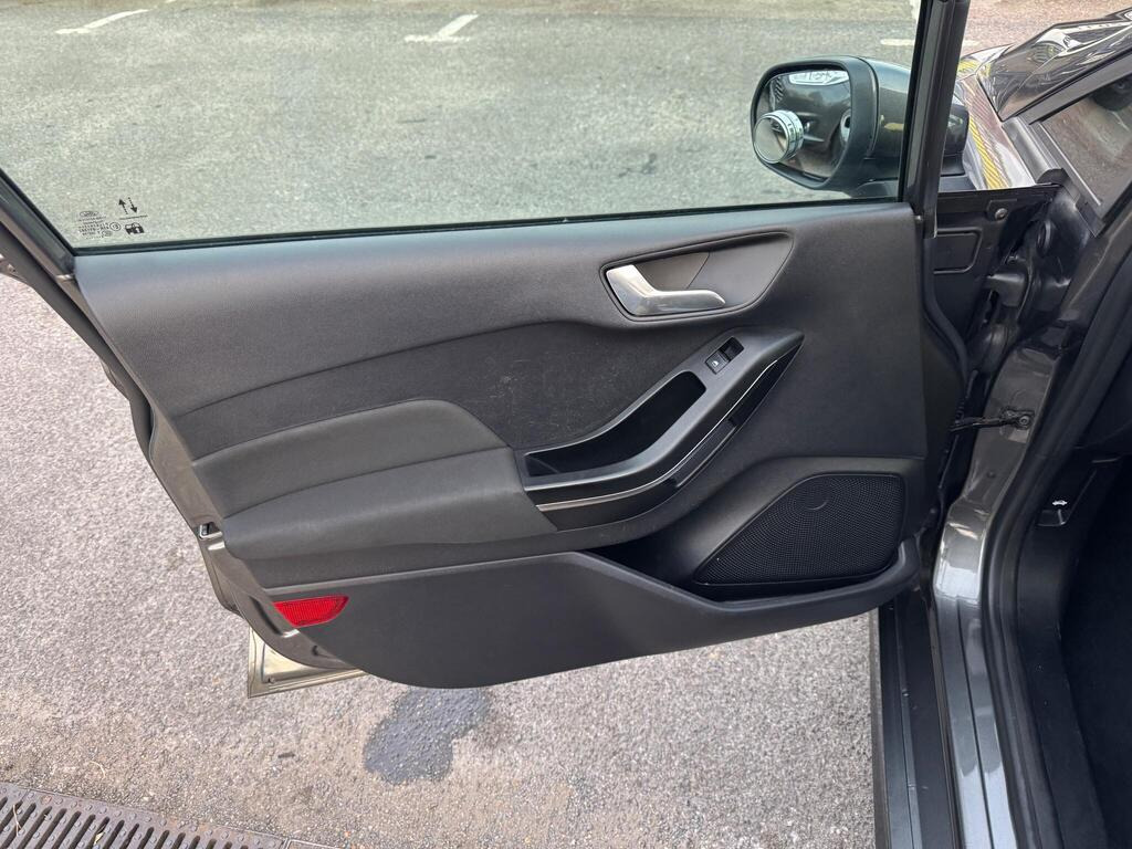 
								2022 Ford Fiesta 1.0T EcoBoost MHEV ST-Line DCT full									