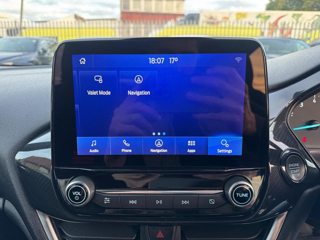 
								2022 Ford Fiesta 1.0T EcoBoost MHEV ST-Line DCT full									