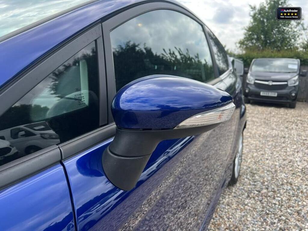 
								2017 Ford Fiesta Van SWB L1H1 Sport TDCi full									