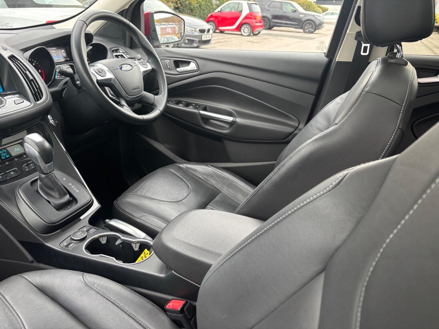 
								2016 Ford Kuga 2.0 TDCi Titanium X Sport Powershift AWD full									