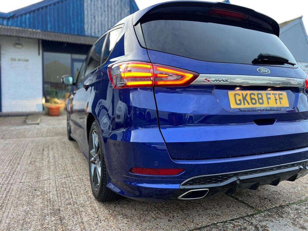 
								2018 Ford S-Max 2.0 TDCi ST-Line Powershift full									