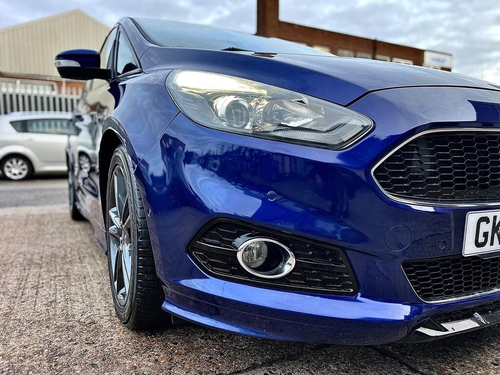 
								2018 Ford S-Max 2.0 TDCi ST-Line Powershift full									