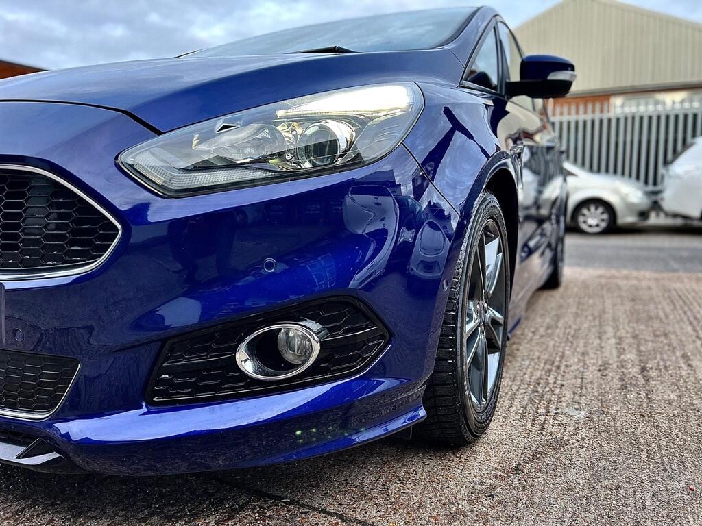 
								2018 Ford S-Max 2.0 TDCi ST-Line Powershift full									
