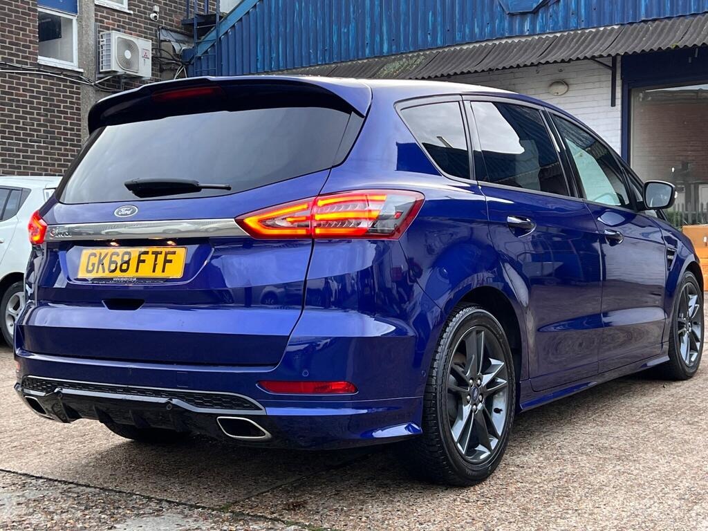 
								2018 Ford S-Max 2.0 TDCi ST-Line Powershift full									