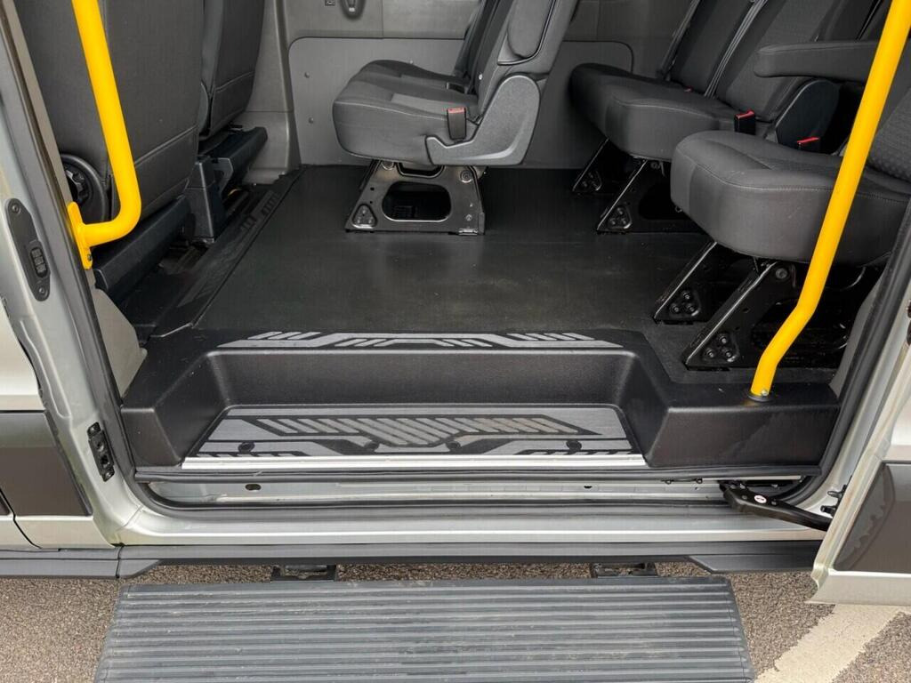 
								2020 Ford Transit 2.0 460 EcoBlue Leader RWD L4 H3 full									