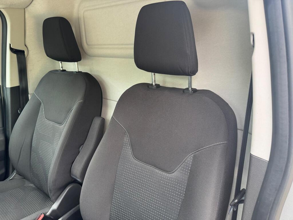 
								2022 Ford Transit Courier 1.0 EcoBoost Limited L1 full									