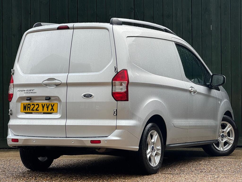 
								2022 Ford Transit Courier 1.0 EcoBoost Limited L1 full									