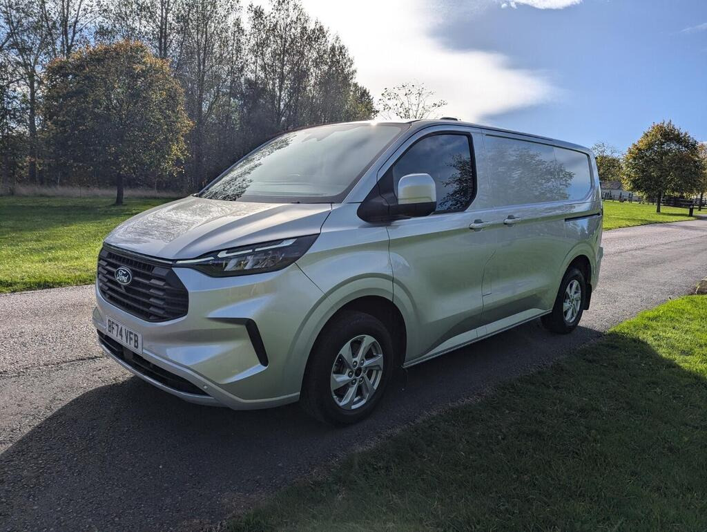 
								2024 Ford Transit Custom V710 Limited Panel Van full									