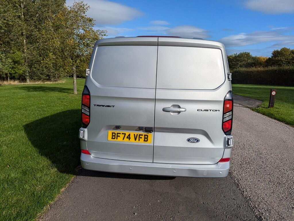 
								2024 Ford Transit Custom V710 Limited Panel Van full									
