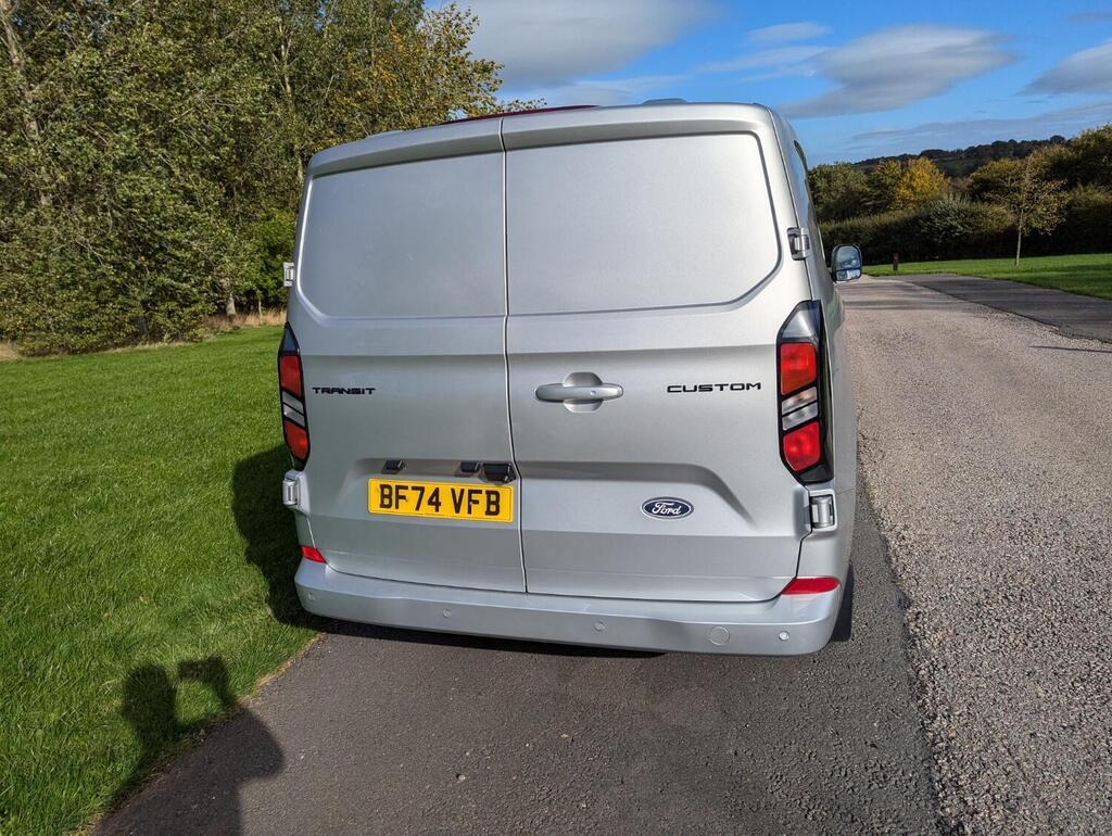 
								2024 Ford Transit Custom V710 Limited Panel Van full									