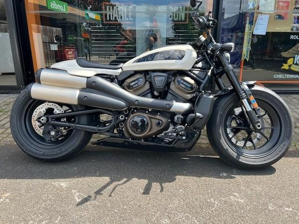 
								2024 Harley-Davidson Sportster full									