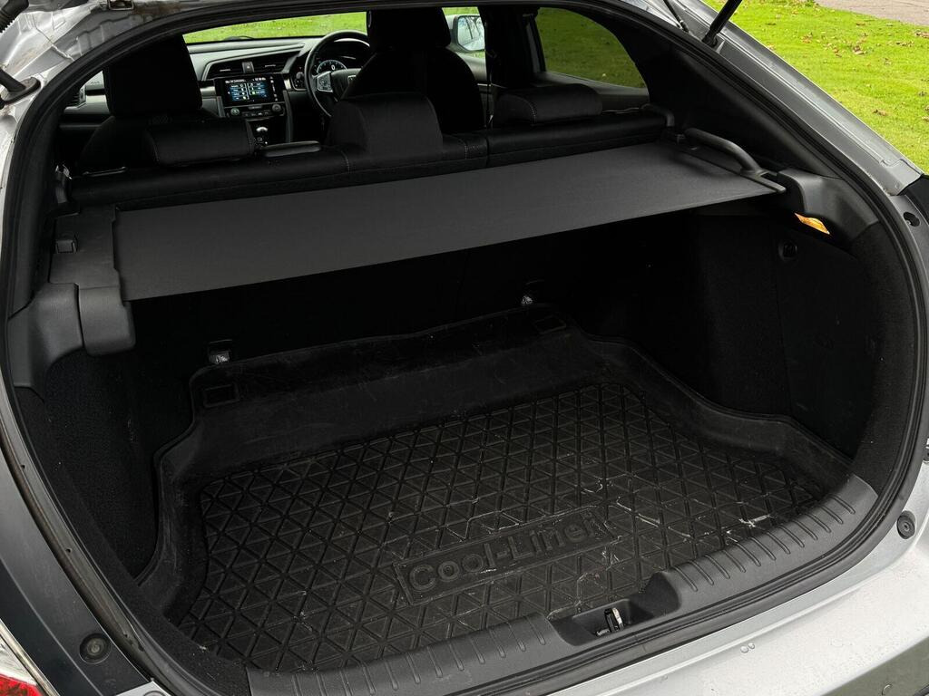 
								2017 Honda Civic 1.0 VTEC Turbo SR full									