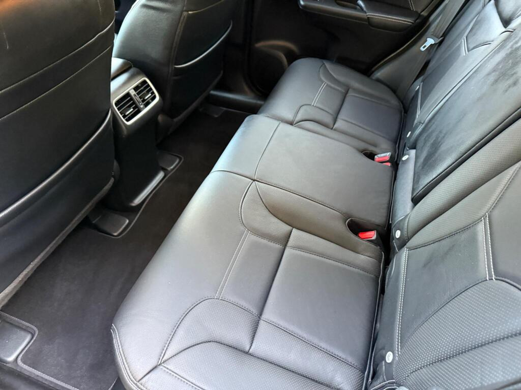 
								2017 Honda CR-V2.0 i-VTEC Black Edition 4WD full									