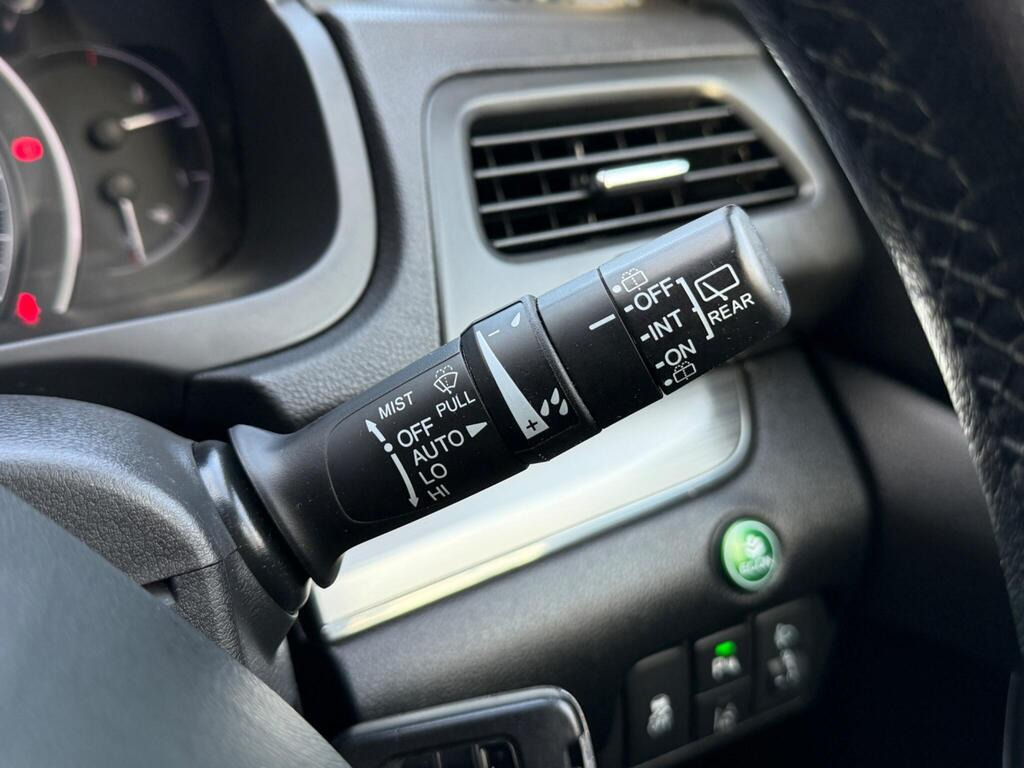 
								2017 Honda CR-V2.0 i-VTEC Black Edition 4WD full									