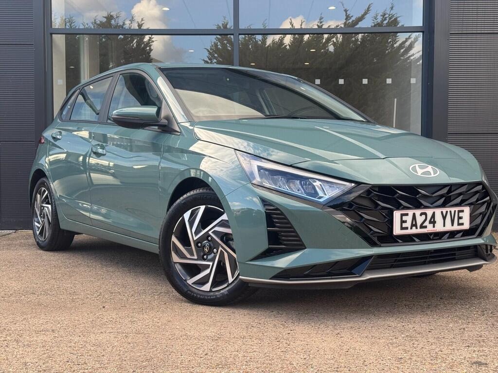 
								2024 Hyundai i20 1.0 T-GDi Advance full									